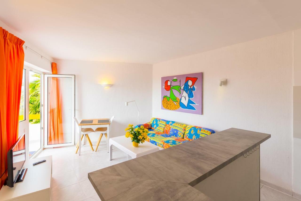 Apartamentos Mallorca Sl 卡拉米洛 外观 照片